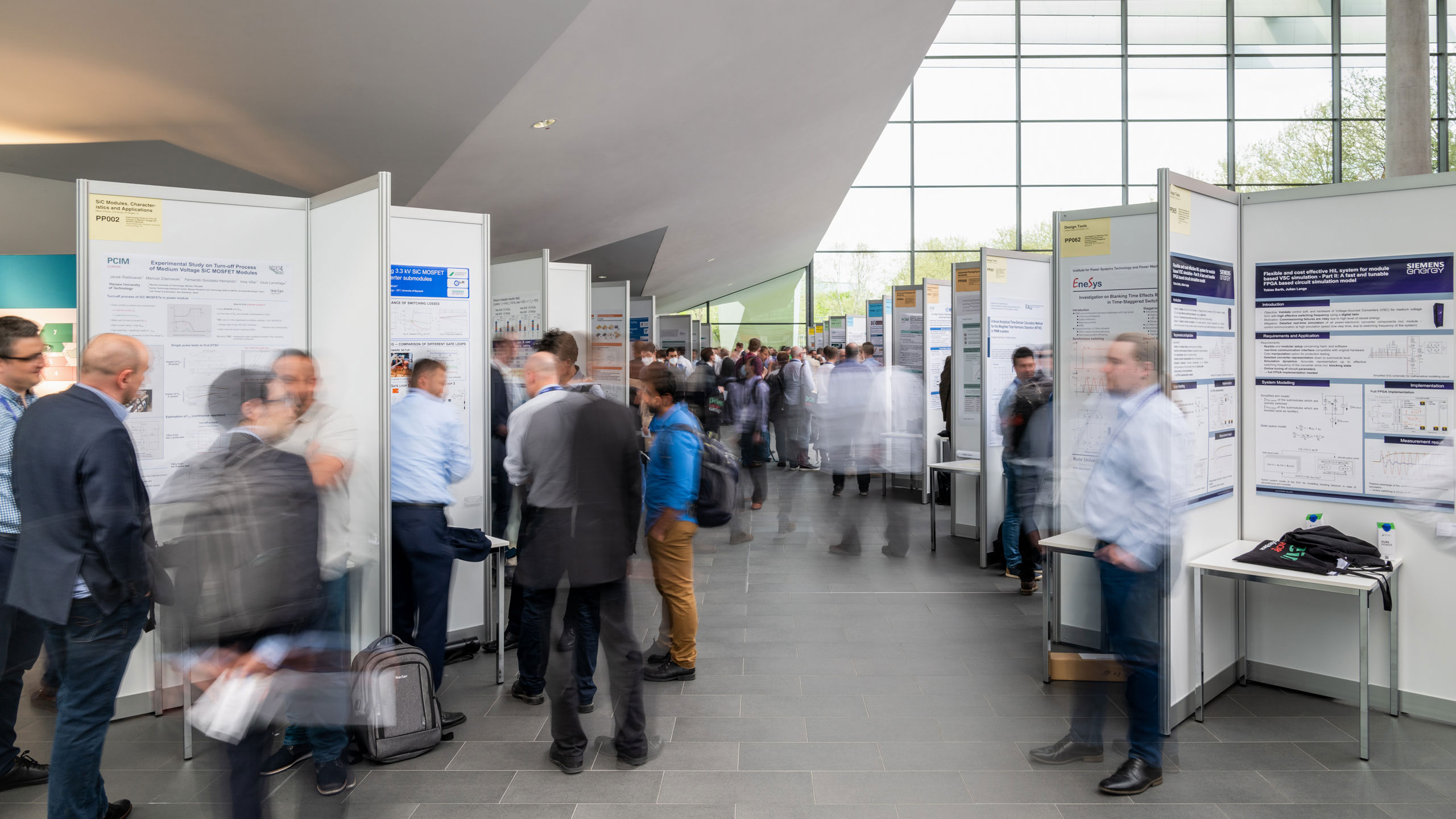 PCIM2022_915_Monitor_stage