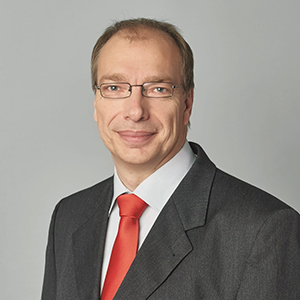 Oliver  Tamm