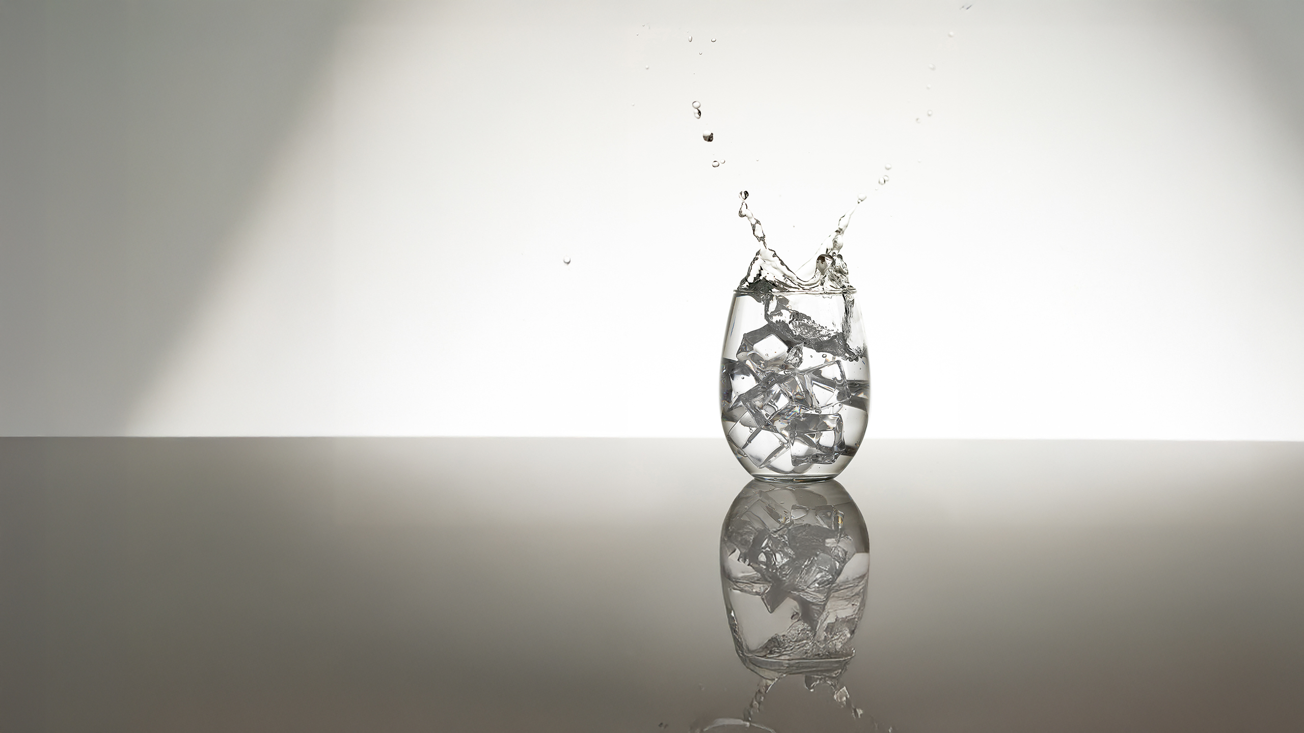 mockup-of-a-wine-glass-with-water-and-ice-m24317